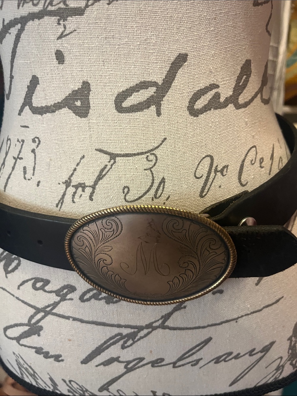 Cowgirl-style! Black Leather Belt with Decorative Antiqued Brass Oval Buckle